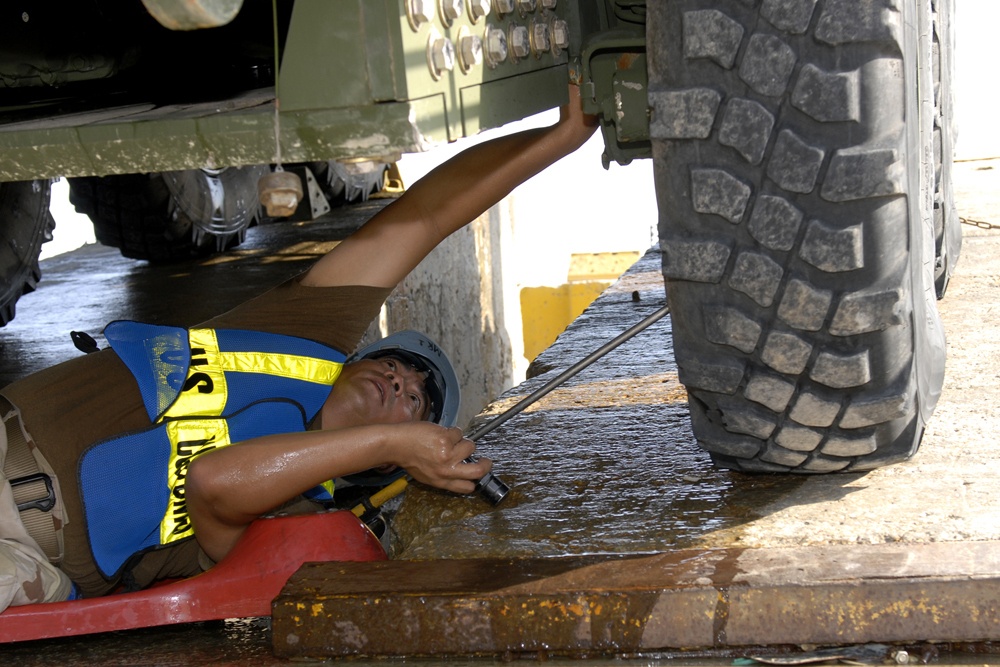 Stryker Soldiers take over wash racks, prepare for redeployment
