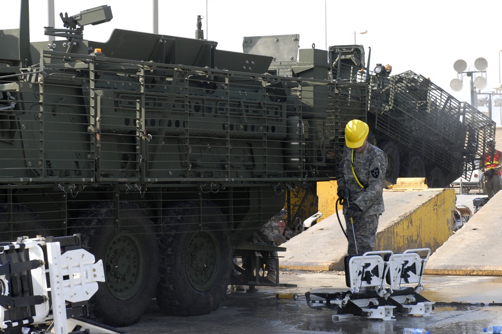Stryker Soldiers take over wash racks, prepare for redeployment