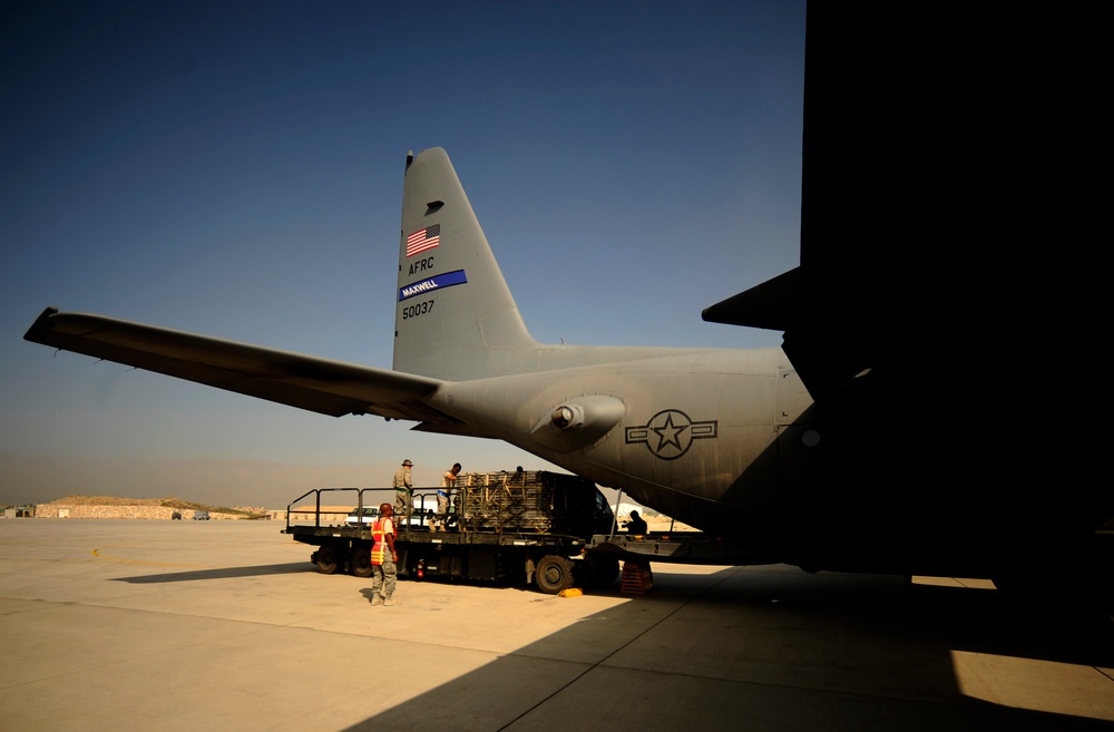 746th aircrew brings relief to flood-torn Pakistan