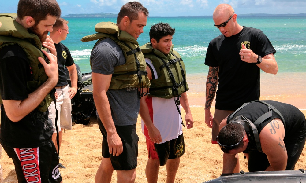 MMA Fighters Support Service Members, Train With Marines