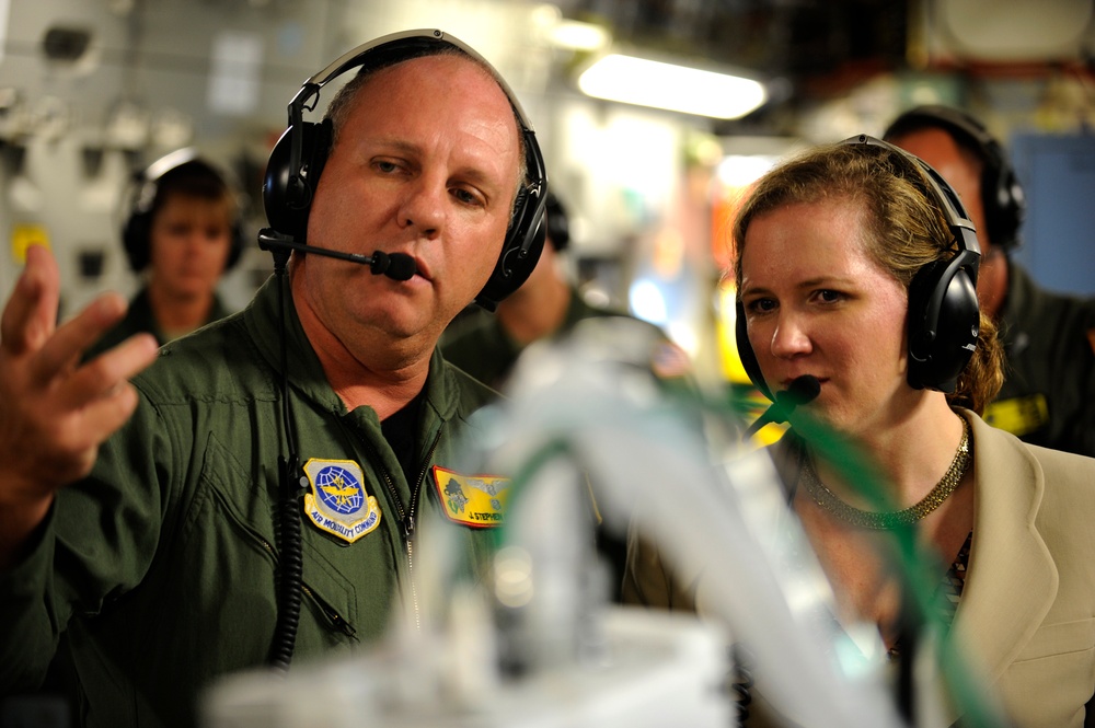 Under Secretary of the Air Force Visits AMC, Discusses Fuel Efficiency, Deployed Airmen, Total Force