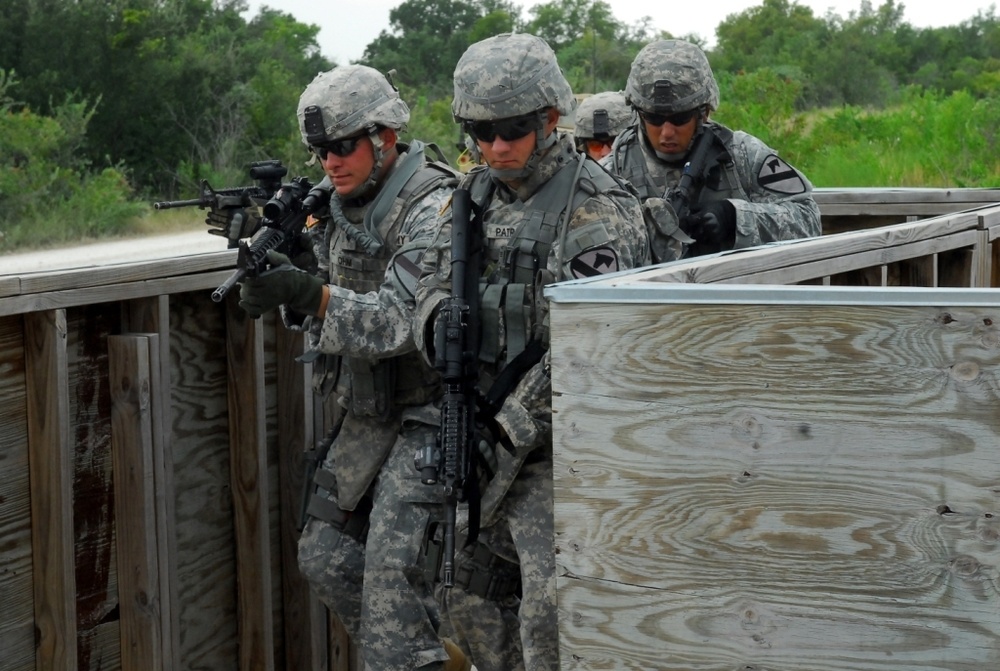 Black Jack MPs Take on Elite Training