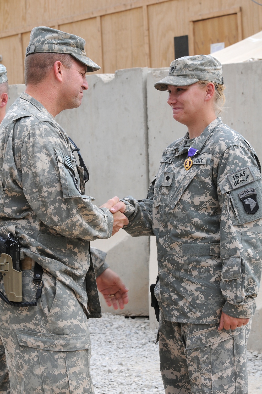 Spc. Patricia Fowler, 101st CAB, Receives the Purple Heart