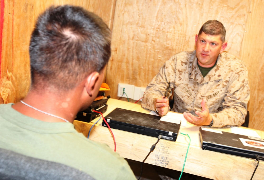 Concussion, Sports Medicine Clinic Treats Troops With Mild Traumatic Brain Injury