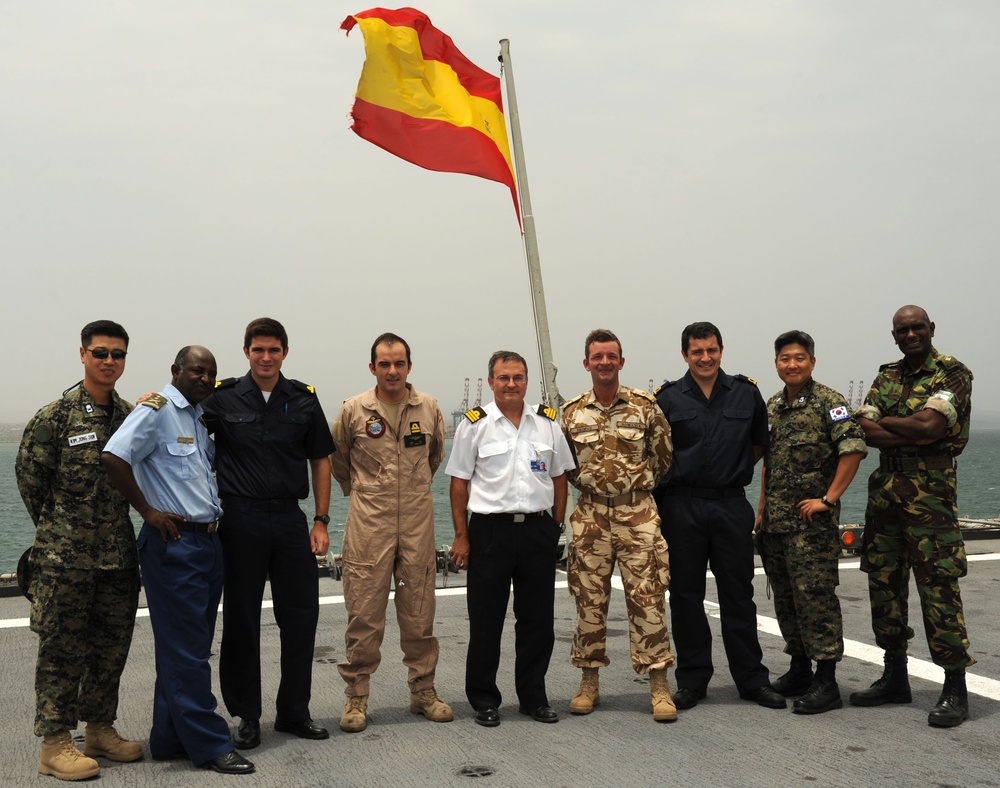 CJTF-HOA Coalition Officers Visit SPS Galicia