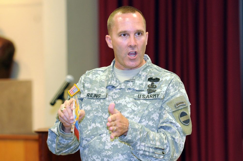 Forces Command Command Sgt. Maj. Visits Sustainers