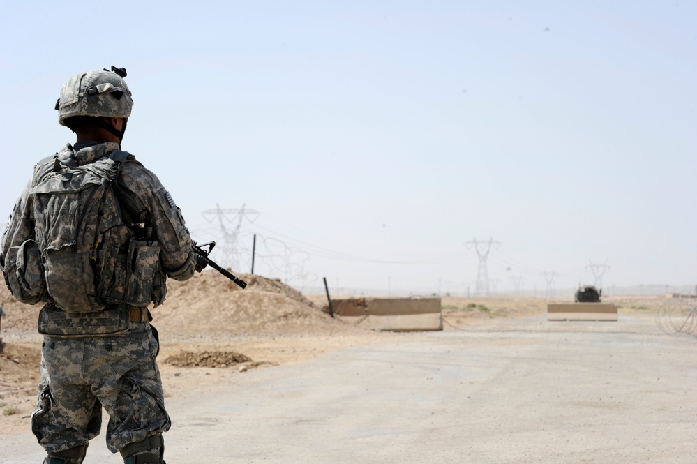 Iraqi Traffic Check Point