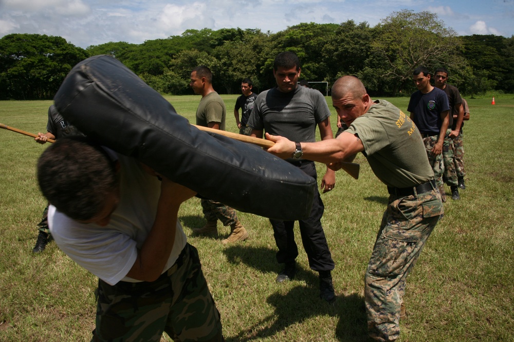 Marines Train in Costa Rica