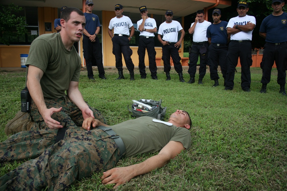 Marines Train in Costa Rica