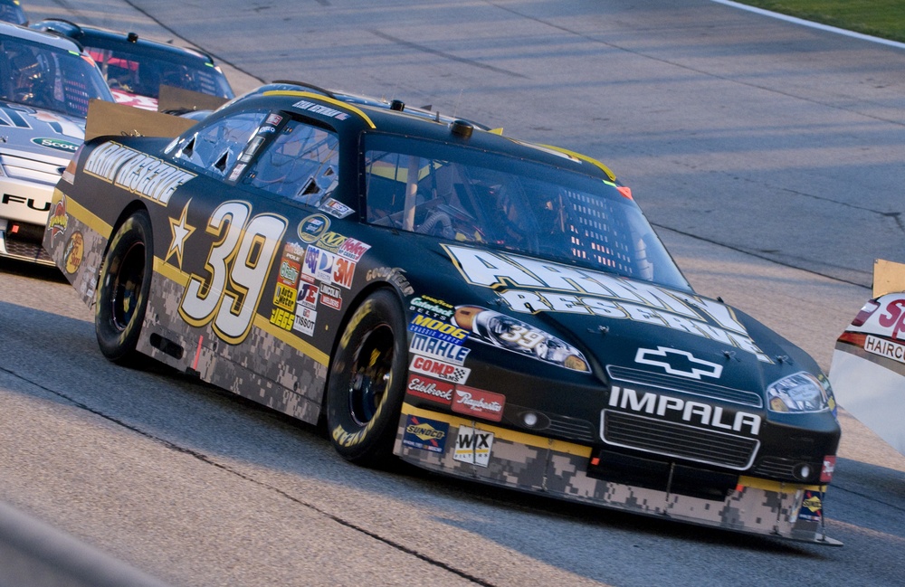 Army Reserve races in the NASCAR Sprint Cup Series Emory Healthcare 500-First 100 laps