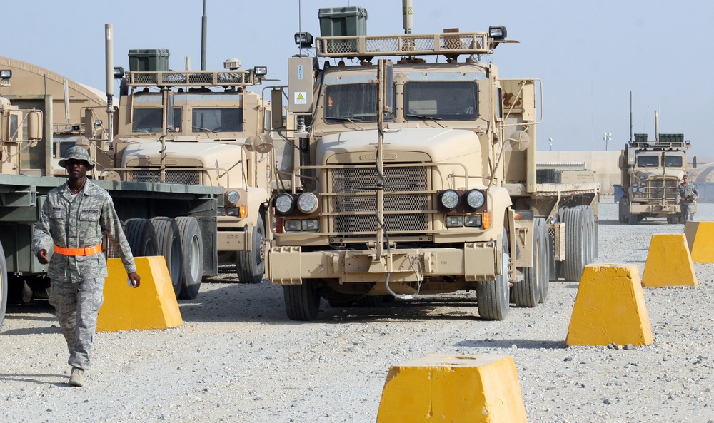 Air Force’s Only Line Haul Unit Hits the Road in Support of OIF, New Dawn