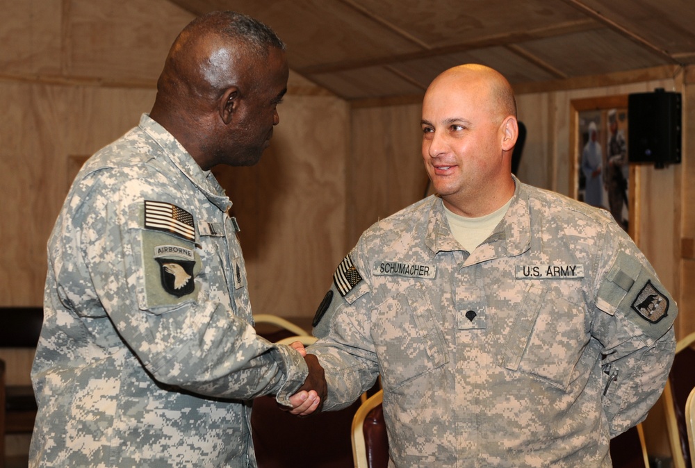 CSM Marvin Hill visits Camp Phoenix in Kabul, Afghanistan