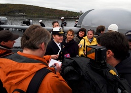 Taylor Pulls into Murmansk, Russia