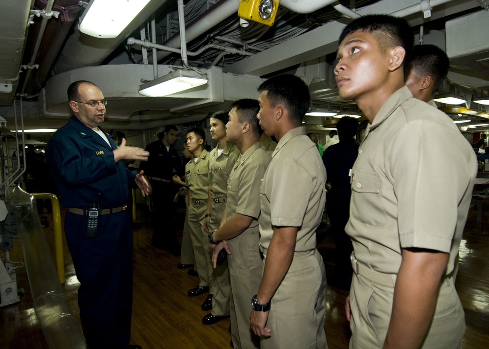 Sailors give tour