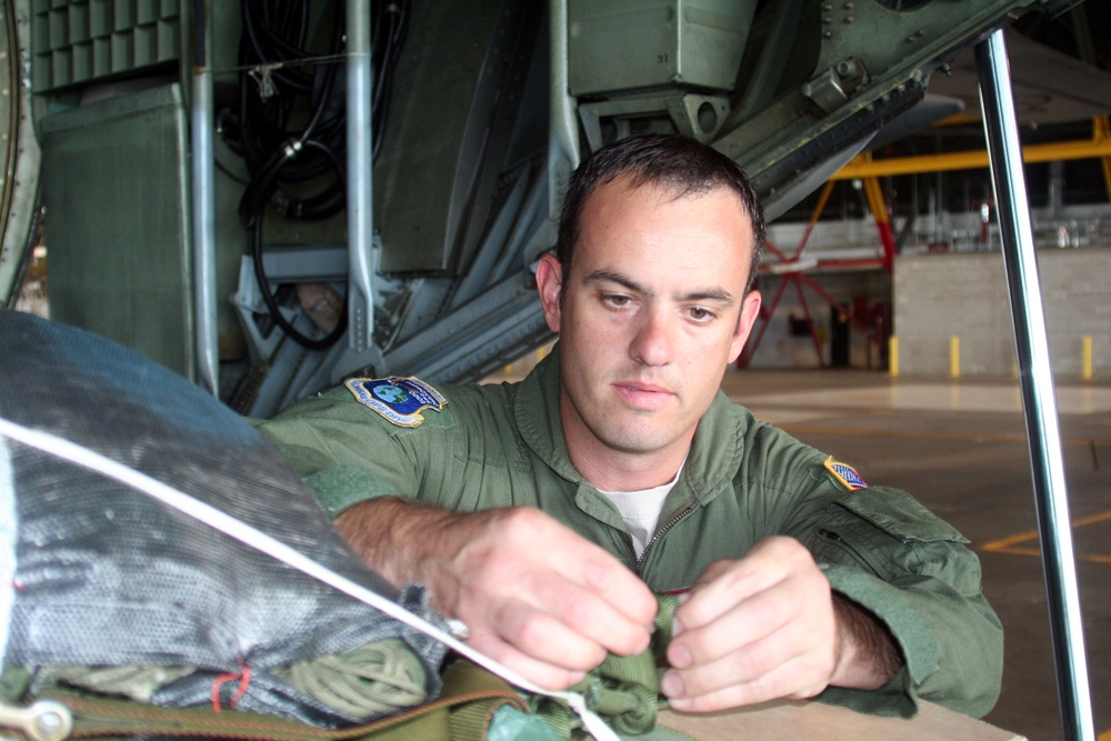 AMC C-130 Loadmaster Teaches Aircrew Combat Tactics in Missouri; Serves in Total Force Position