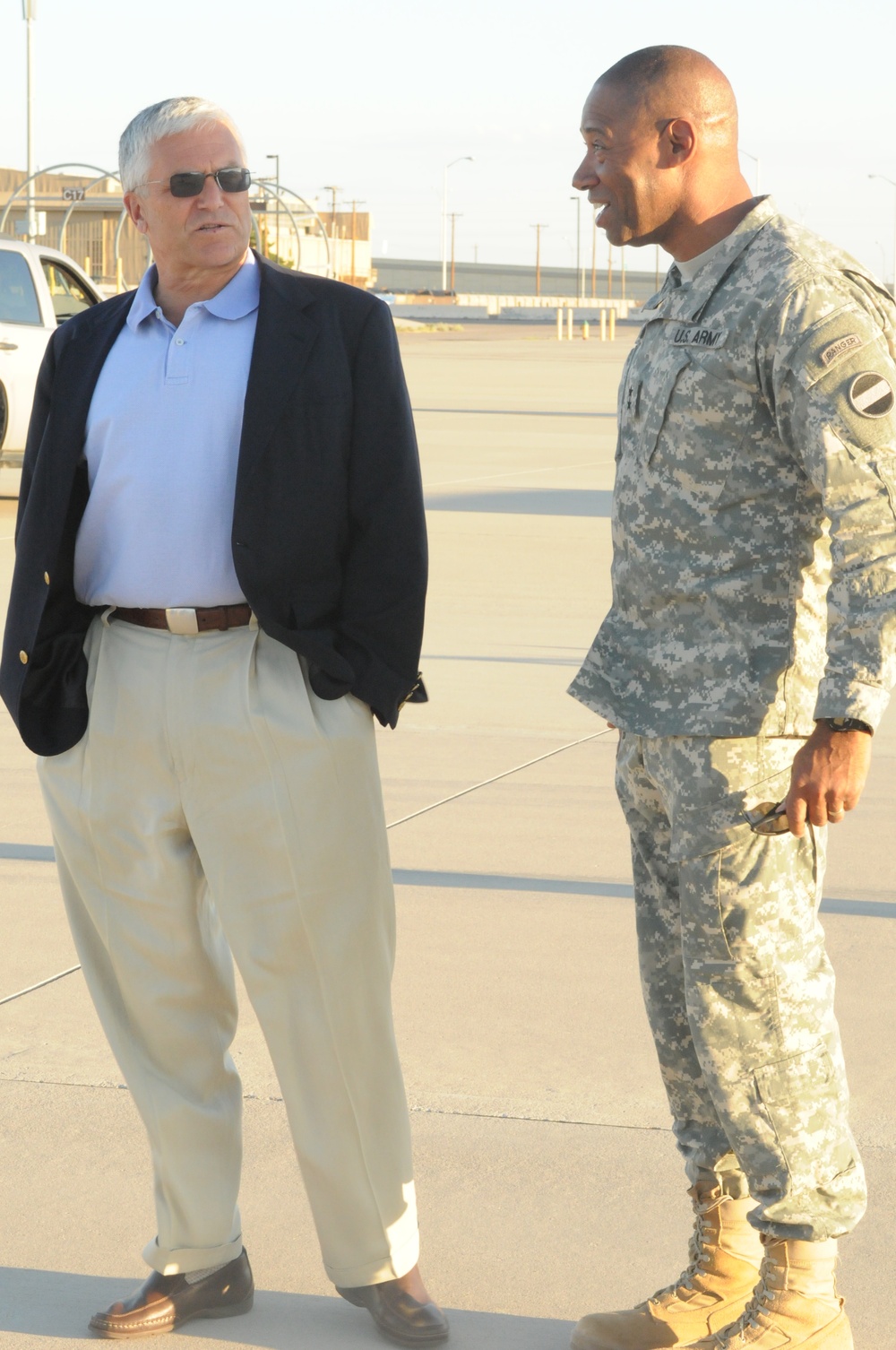 Army chief visits Fort Bliss