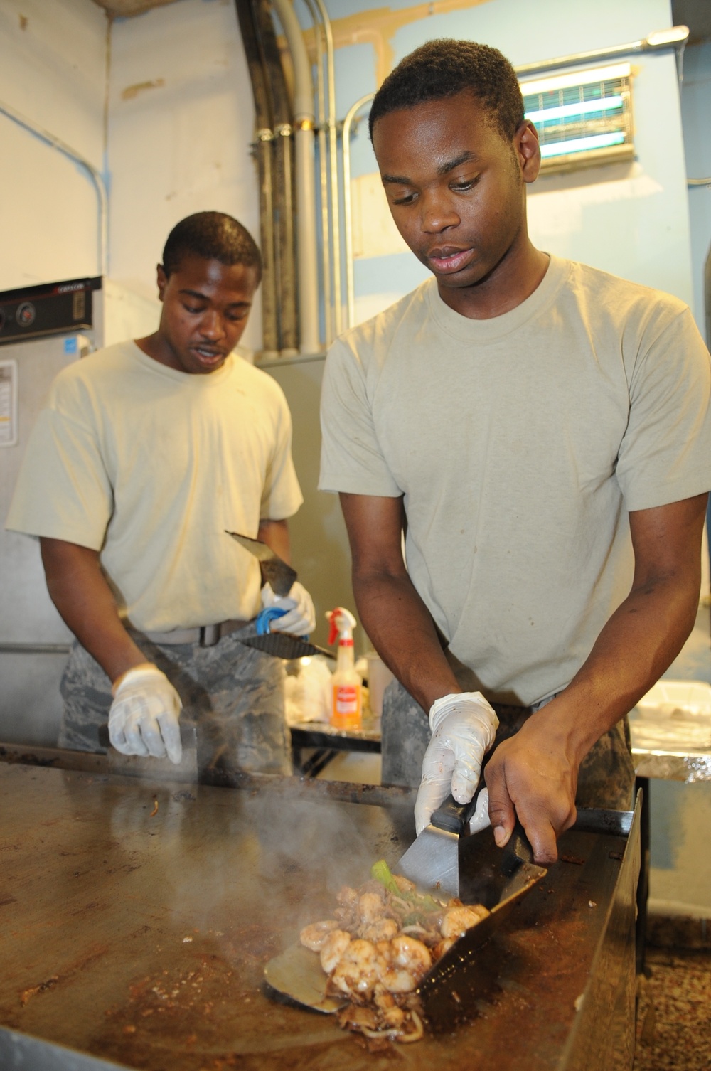 Cooks Support Special Forces Mission