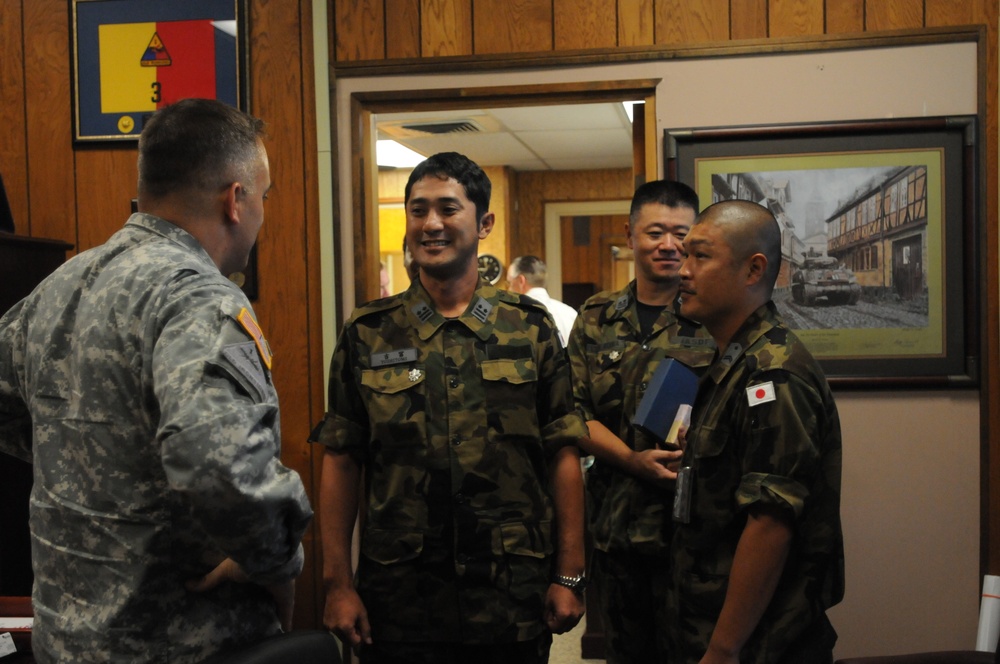 Japanese visit Fort Bliss