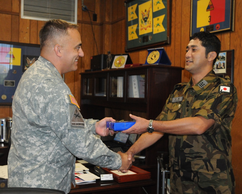 Japanese visit Fort Bliss