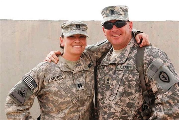 Face of Defense: Siblings Reunite While Deployed