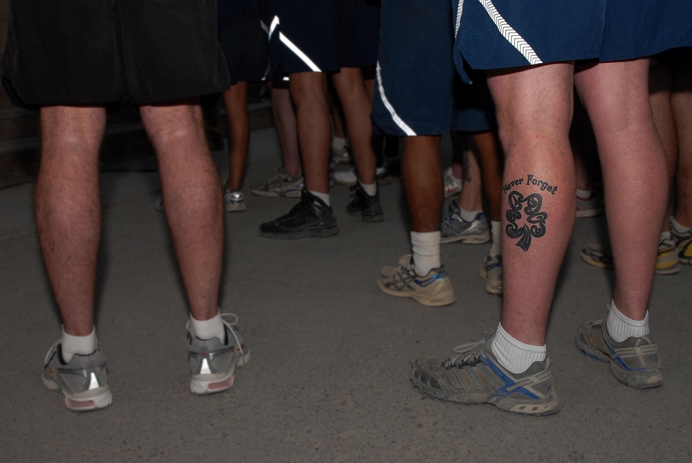 Bagram Service members, Civilians Run in Honor of 9/11