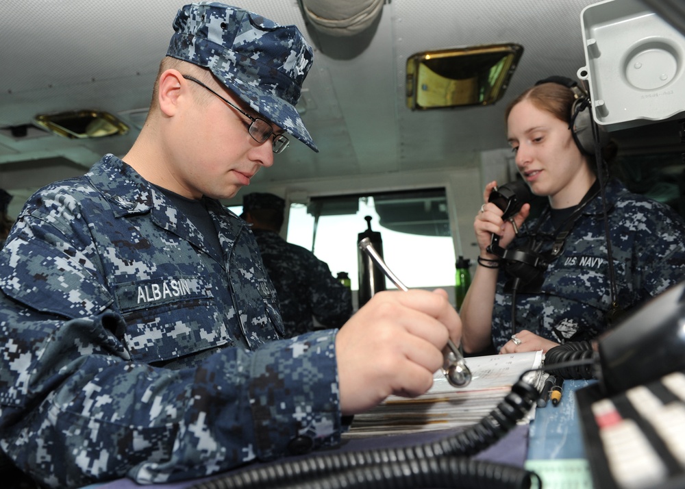 USS Abraham Lincoln action