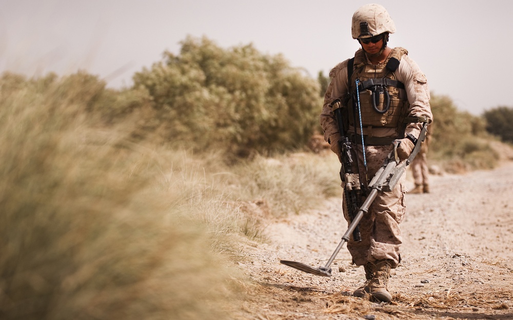 Marines Investigate IED Blast Site, Provide Support for Comrades