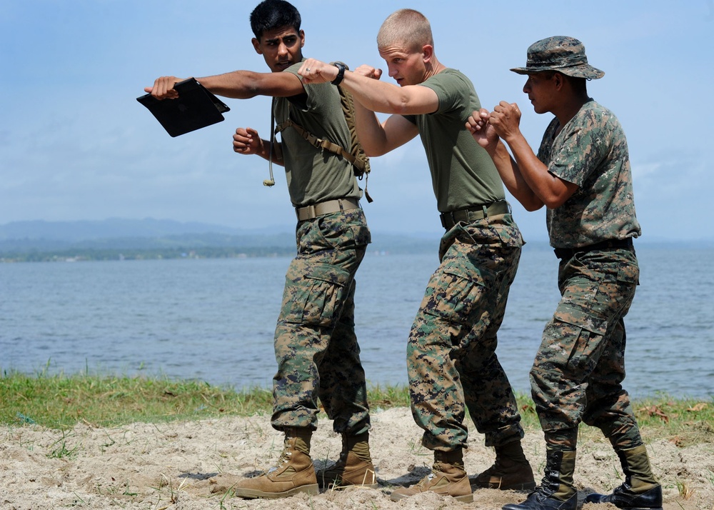 DVIDS - Images - U.S. Marines train with Guatemala Kaibil Special ...