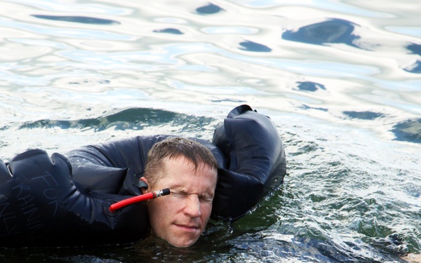 Homestead Air Reserve Base, Coast Guard conduct pilot survival training