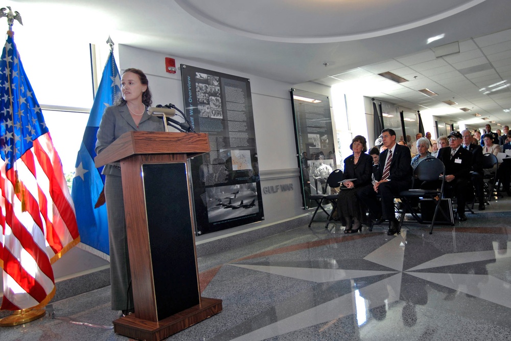 Officials Unveil Pentagon POW/MIA Exhibit