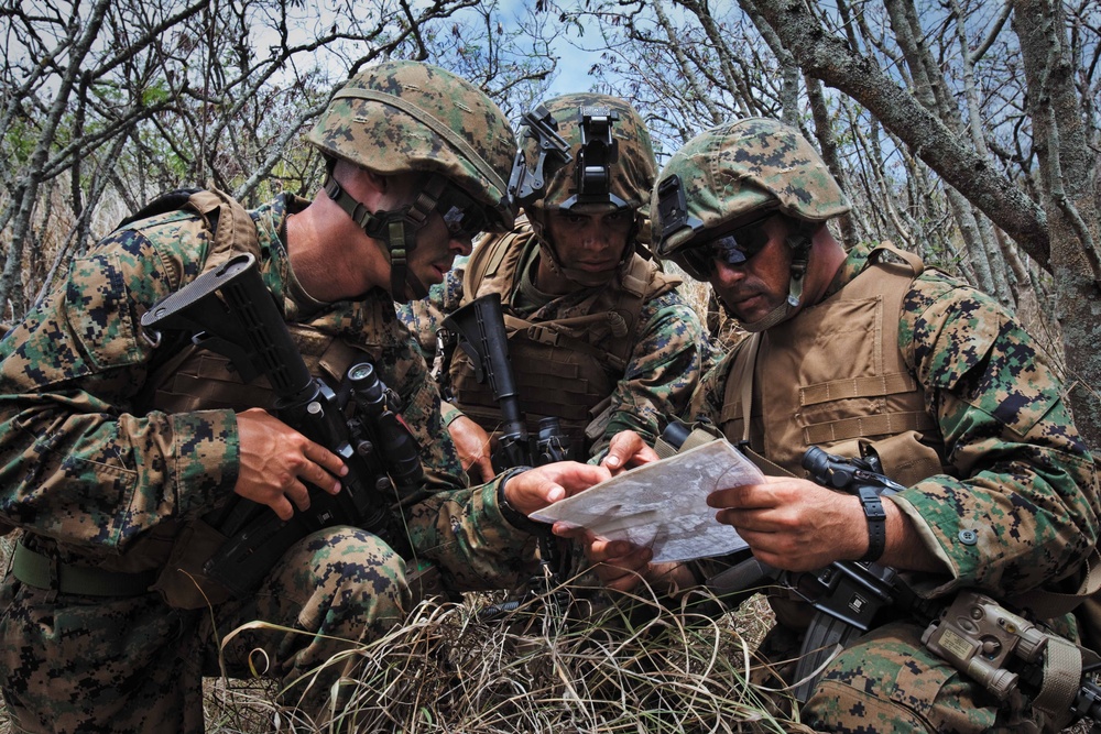 Learning the Purpose Behind the Task: Infantry Squad Leader Course Students Take to Field for Offensive, Defensive Ops