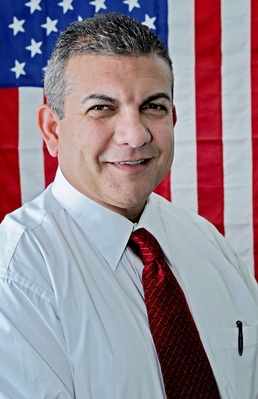 Naturalized citizens use skills to uplift Iraq
