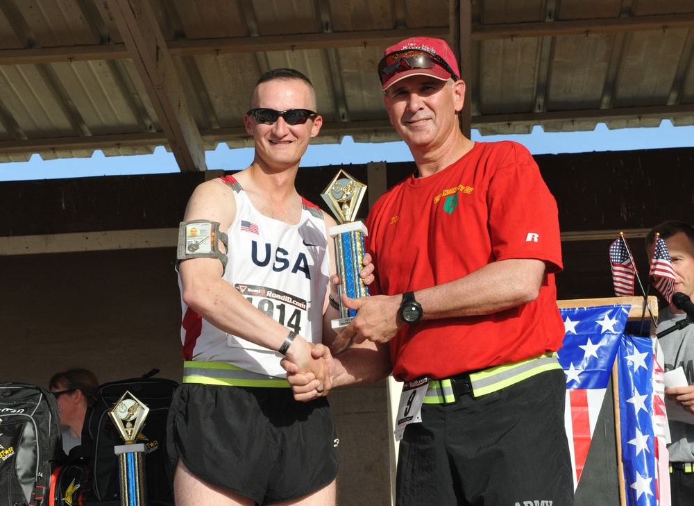 Service Members run in memory of Sept. 11 2001
