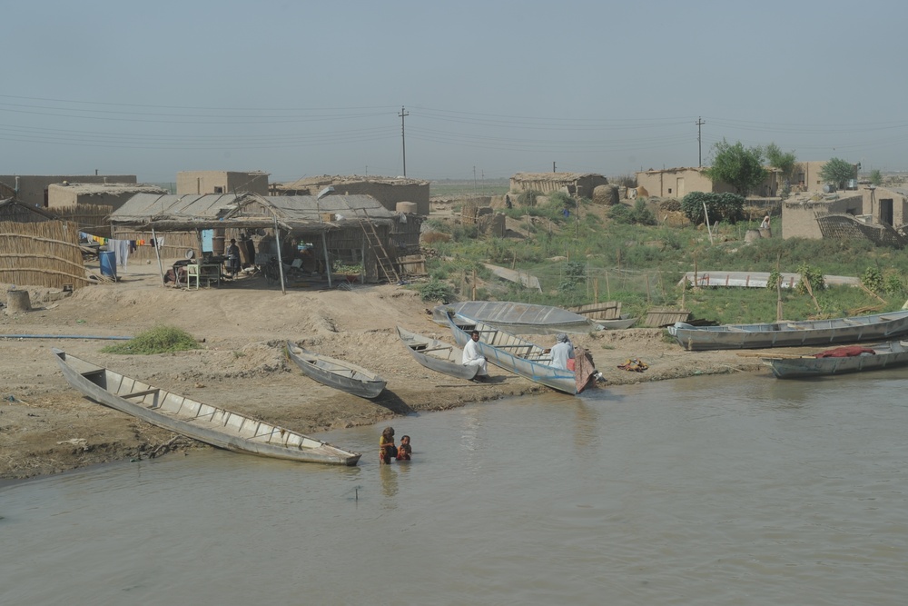 Iraqi Police/Iraqi Army joint checkpoints