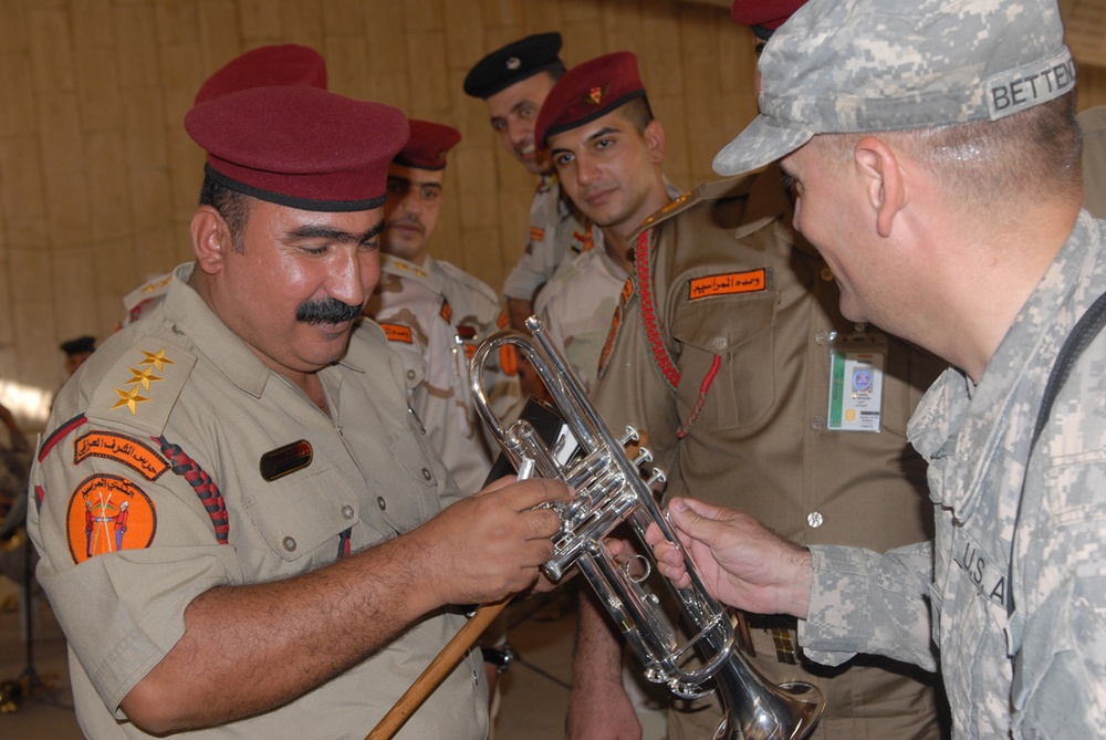 When it comes to music, US and Iraqi Soldiers read same language