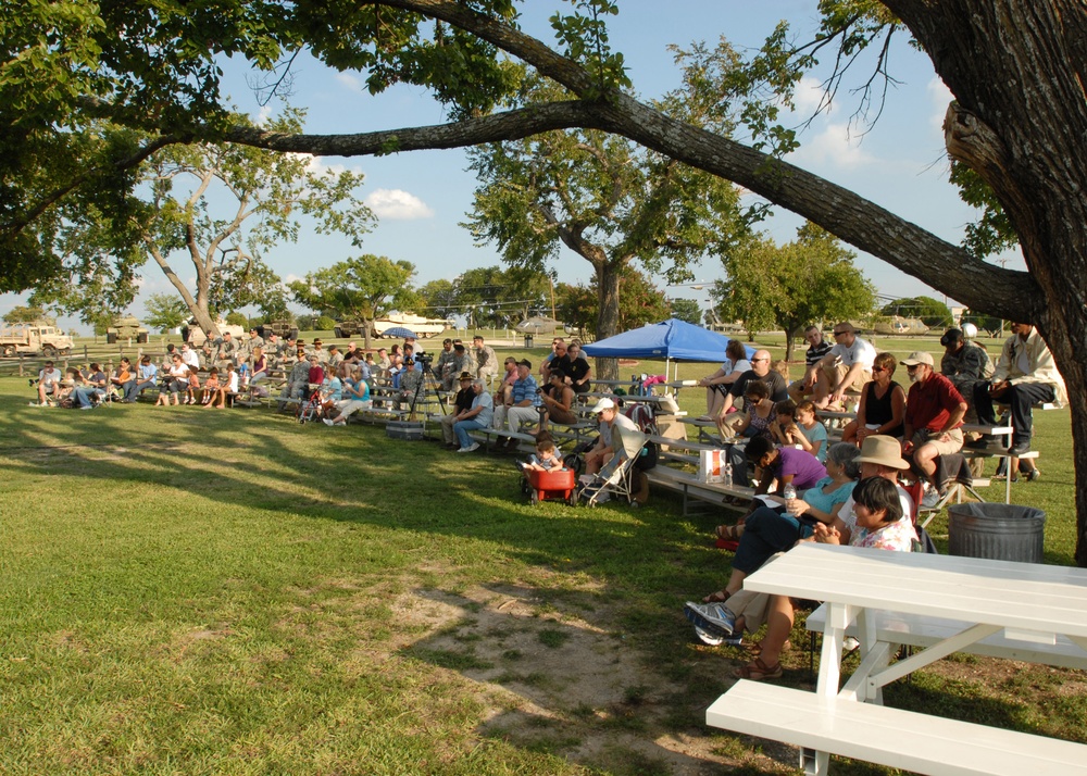 Cav Band brings pops concert to museum