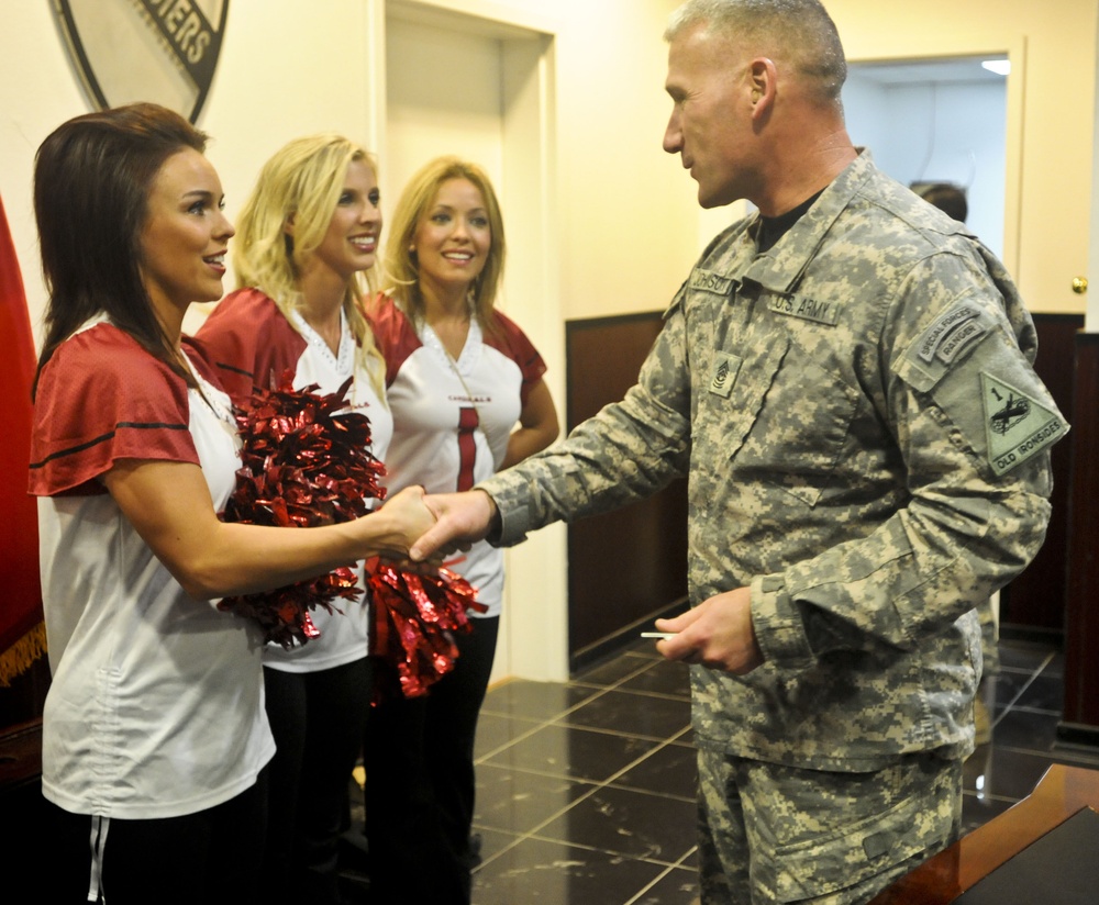 Cardinals Cheerleaders I Arizona Cardinals –