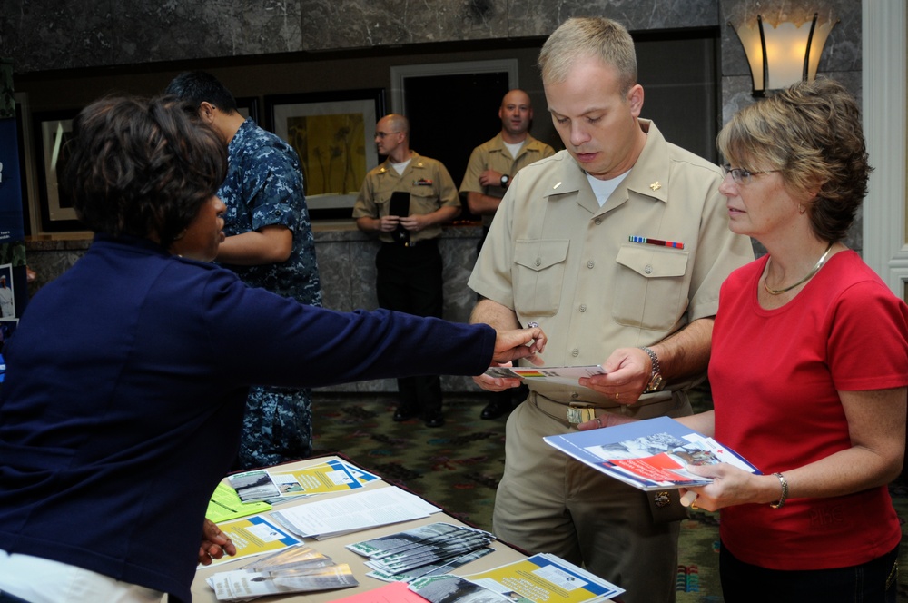 Sailor attends family readiness conference