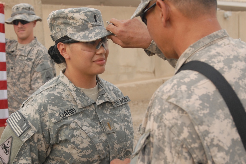 Father, Daughter Reunite at Daughters' Promotion Ceremony