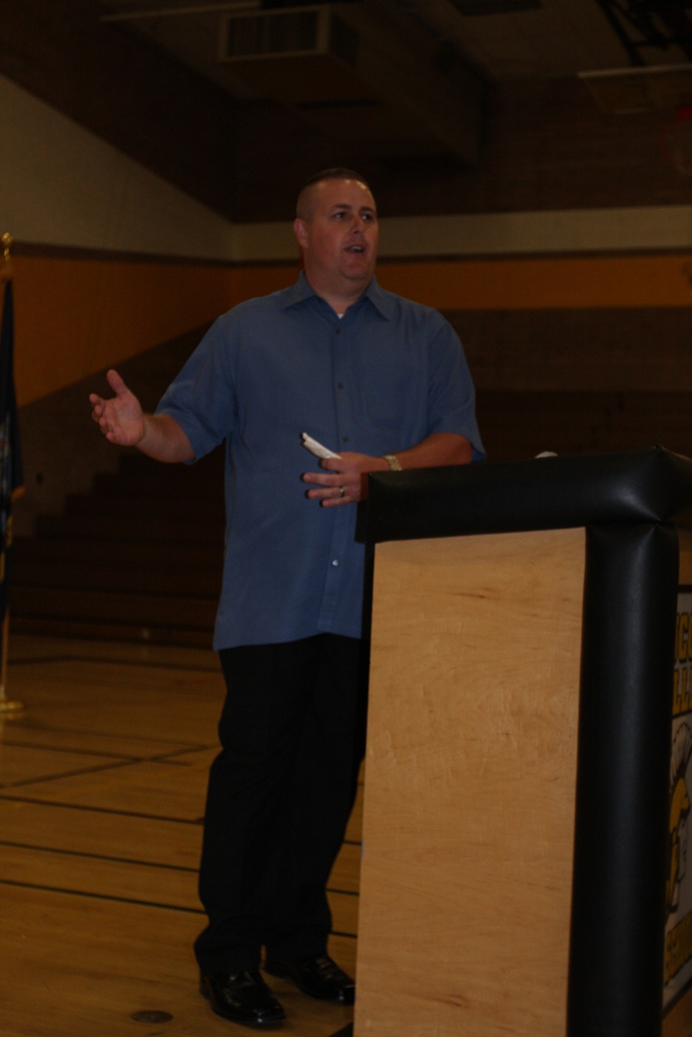 Yucca Valley mourns, honors fallen sailor