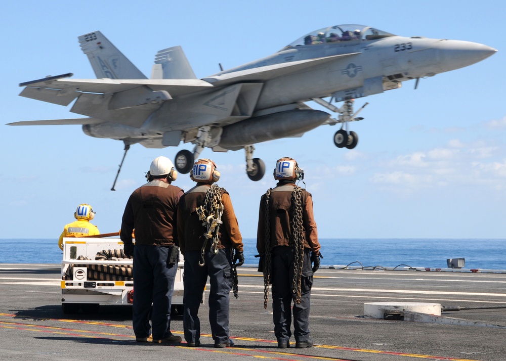 Landing on USS George H.W. Bush