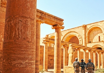 Crazy Troop Visit Ancient Ruins of Hatra