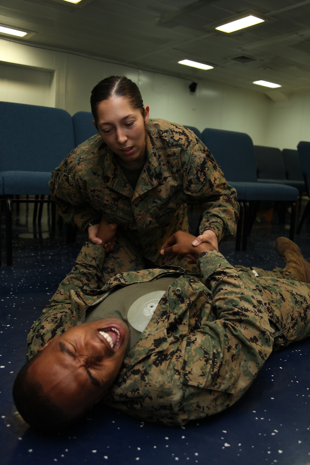 Corpsmen teach MACS-2 Marines, Sailors what it takes to save lives