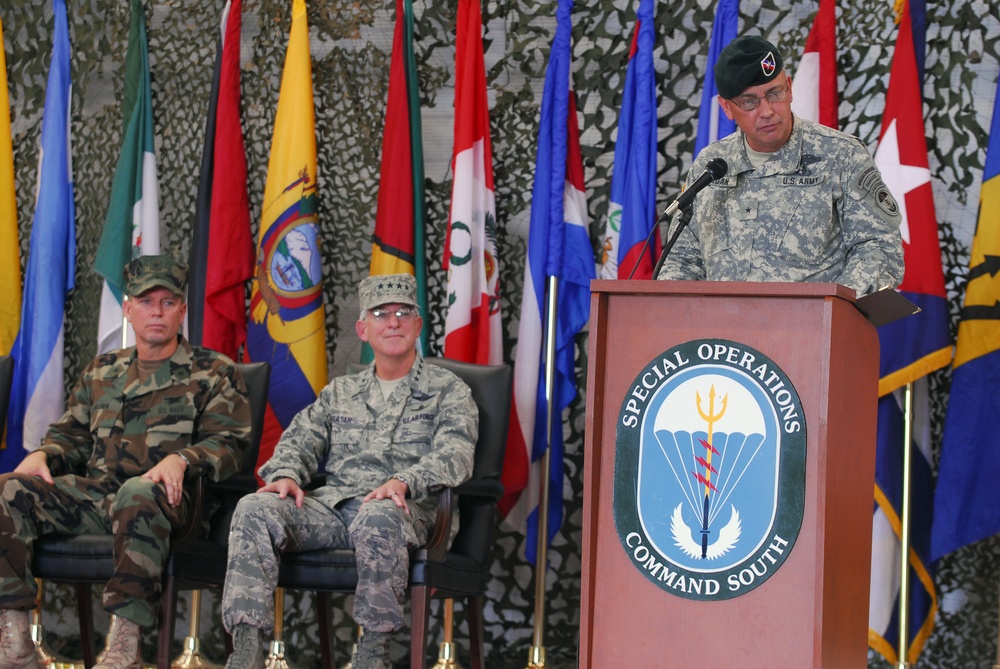 Special Operations Command South Welcomes New Commander During Ceremony