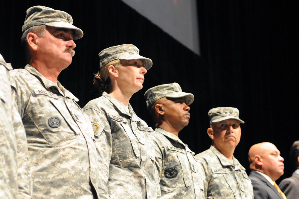 36th ID Deployment Ceremony Celebrates Soldiers, Peace