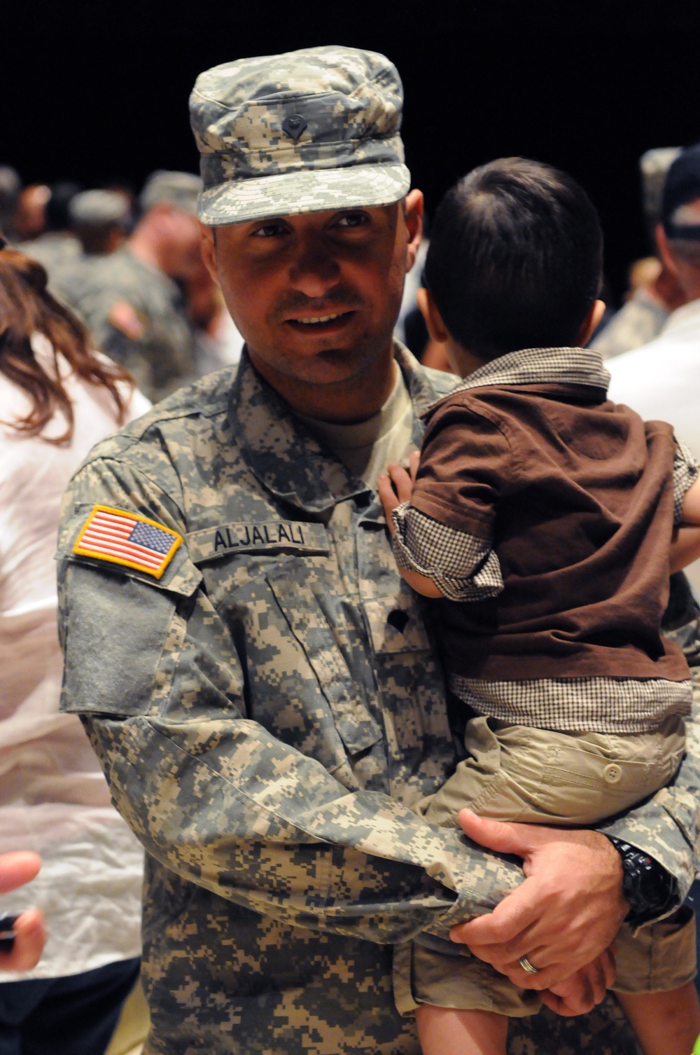 36th ID Deployment Ceremony Celebrates Soldiers, Peace