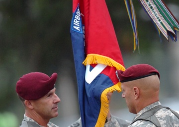 The 325th Airborne Infantry Regiment Changes Responsibility