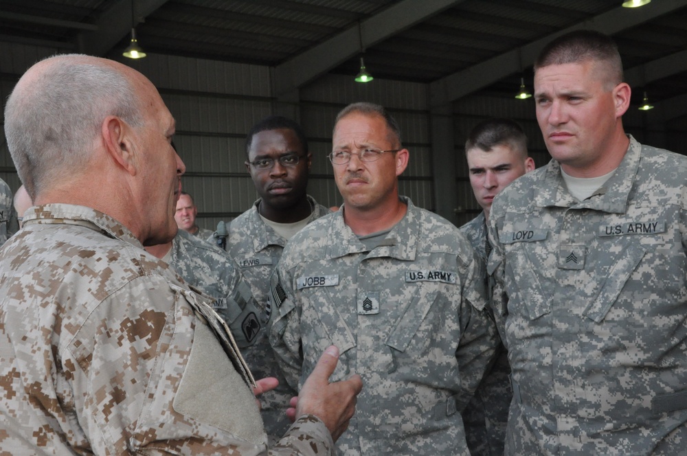 Admiral LeFever Visits Troops in Pakistan