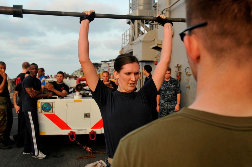 Peleliu Female Officers Complete Marine Endurance Competition