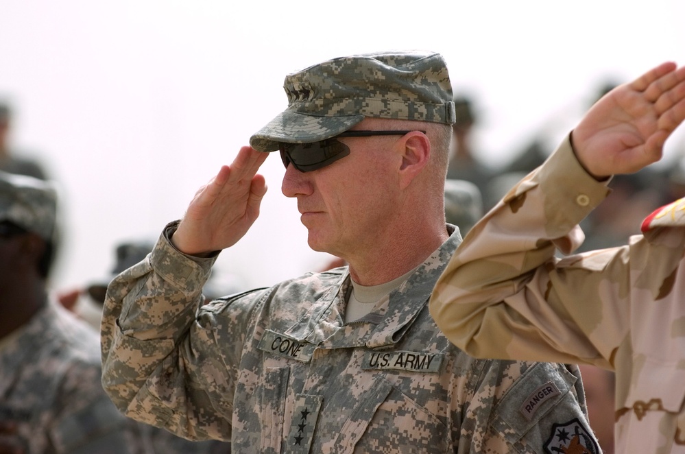 Lt. Gen. Bob Cone visits Contingency Operating Station Kalsu